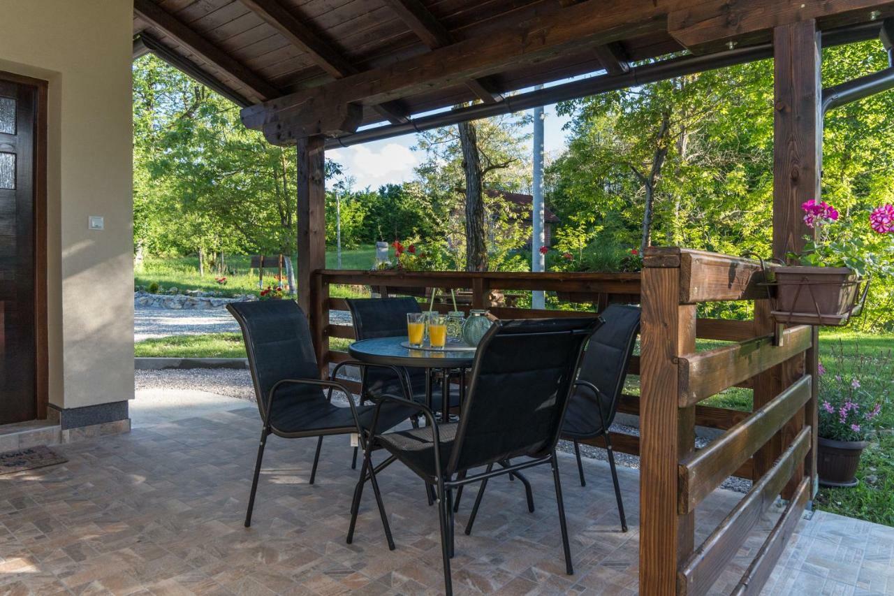 Holiday Home, Apartman Obajdin Слуни Экстерьер фото
